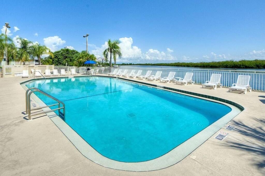 Riverview, Studio 507, Beach Steps Away!+Pool+Wifi Ruskin Dış mekan fotoğraf