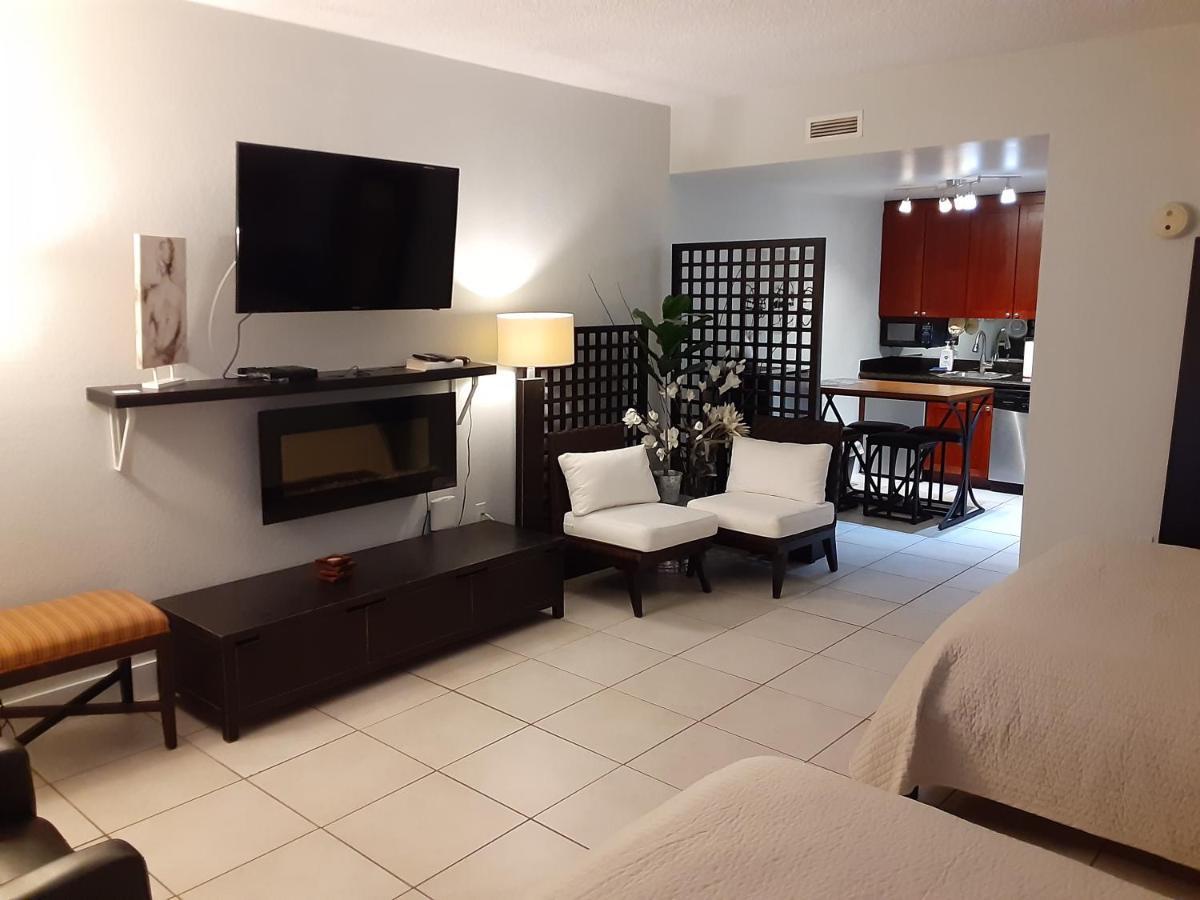 Riverview, Studio 507, Beach Steps Away!+Pool+Wifi Ruskin Dış mekan fotoğraf